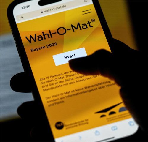 Der Wahl-O-Mat (www.wahl-o-mat.de) ist auch auf dem Handy nutzbar. Dreieinhalb Wochen vor der bayerischen Landtagswahl startet das Online-Tool. Es gilt als beliebte Entscheidungshilfe vor Wahlen. Foto dpa