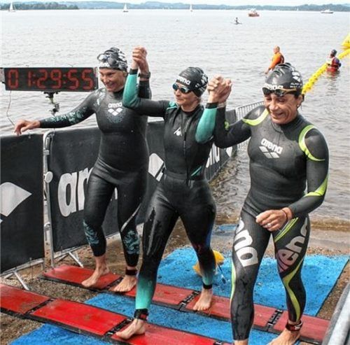 Die Gruppe mit Christina Schumann, Linda Stinglhammer und Anja Ritter kam gemeinsam ins Ziel. Foto Tiger Timing