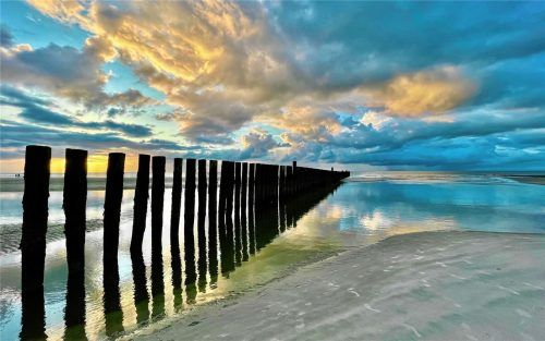 Durch die Gezeiten verändert sich das Bild des Strandes. Foto Karin Kudla