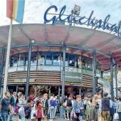 Glückshafen des Rosenheimer Herbstfests zeigt Herz