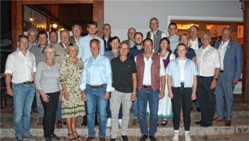 Früher war die Ehrung ein Teil der Hauptversammlung, aber nun hat der Verein bewusst einen separaten Abend für diese Ehrungen geschaffen, um der Bedeutung der Ehrungen einen würdigen Rahmen zu geben.Foto Steffenhagen