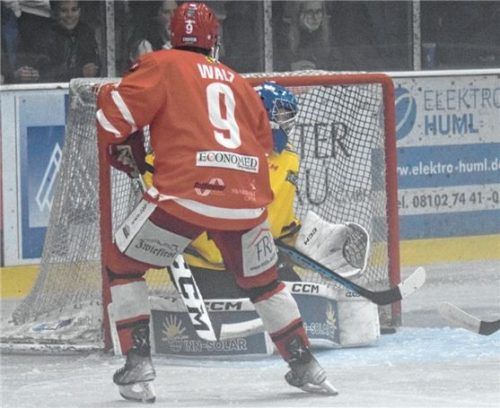 Kelvin Walz erzielte die 1:0 Führung für die Hausherren aus Grafing. Foto Paolo del Grosso