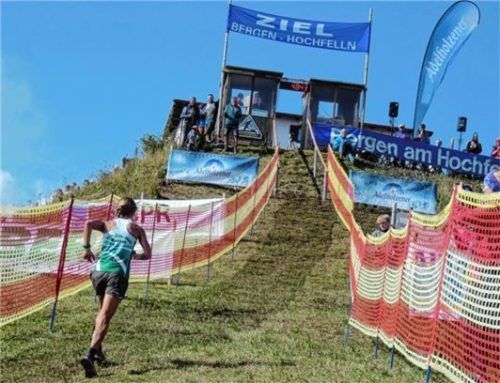 Siegerin Nina Engelhard bei ihrem Zieleinlauf am Hochfellnhaus. Fotos Markus Müller