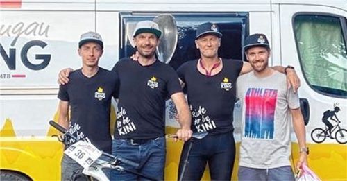 Top-Ten-Platz beim Dolomitenmann: Georg Steinbacher, Andreas Huber, Uwe Eichfelder und Michael Zelzer (von links). Foto re