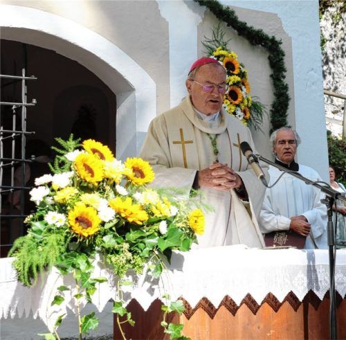 Weihbischof em. Dr. Bernhard Haßlberger hielt den Festgottesdienst. Fotos Rehberg