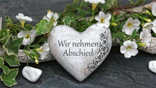 Zusammen mit den Trauernden versuchen Trauerbegleiter optimale Lösungen zu finden.