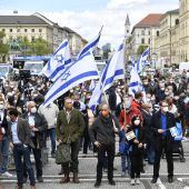 Heute Kundgebung für Israel Brandschutzarbeiten: U7 fährt nur verkürzt