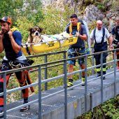 Großeinsatz in der Klamm für Hund Boea