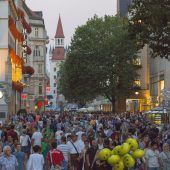 Shoppen bis in die Puppen