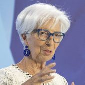 EZB lässt Zinsen unverändert