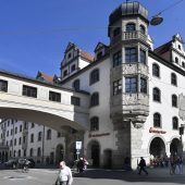 Stadtsparkasse arbeitet NS-Zeit auf