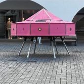 Fußgängerzone ist Ufo-Landeplatz
