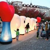 „Rosige Zeiten“ verwandeln Rosenheim in funkelnde Wunderwelt