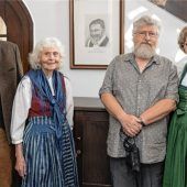Gründer Heiner Seyfried im Musikschulgebäude verewigt