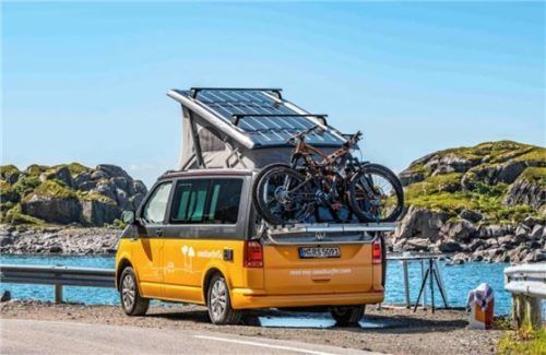 Apps unterstützen die Suche nach Stellplätzen für die Nacht.Foto Autoren-Union Mobilität/Roadsurfer/Surfer Suite