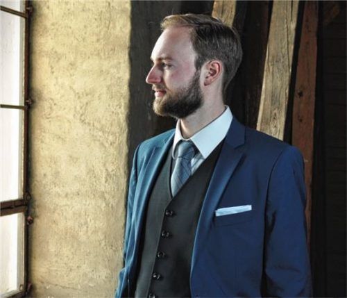 Christopher Ryser ist der neue Kirchenmusiker an der Stadtpfarrkirche St. Nikolaus in Rosenheim. Foto Franke