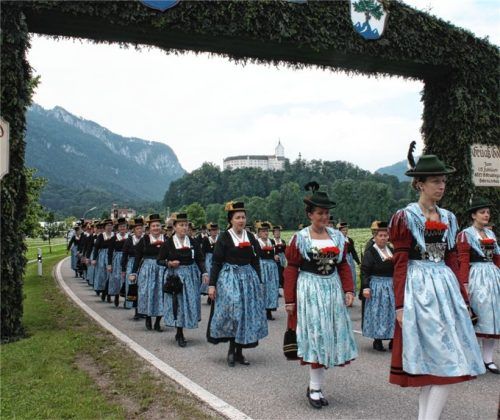 Der drittälteste Trachtenverein in Bayern – D’Griabinga Hohenaschau. Foto Rehberg