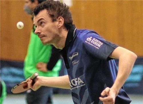 Der Kolbermoorer Antonio Golemovic setzte sich in der A-Klasse ohne Niederlage durch.Foto Gerhard Erlich