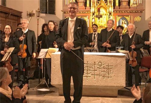 Der renommierte Flötist Michael Martin Kofler hat heuer bei den Eggstätter Konzerten den Dirigentenstab übernommen. Foto prokop