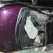 Betrunkener rammt geparktes Auto