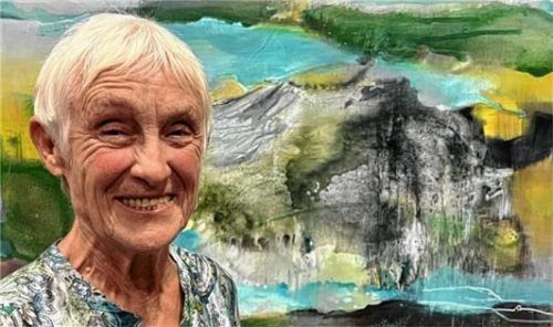 Hanni Harzenstetter liebt die Natur. Eines ihrer schönsten Motive in der Ausstellung ist „Der Berg ruft“.