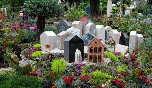 Individuell gestaltet trägt jedes Haus eine eigene Handschrift. Fotos re