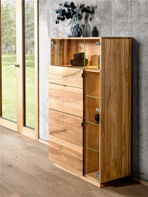 Manche Holzarten besitzen auffällige Stirnholzseiten wie beispielsweise Eichenholz. Foto IPM/Wimmer Wohnkollektionen