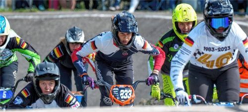 Sienna Schrader (Mitte) feierte in ihrem ersten Elite-Jahr den Gesamtsieg.Foto Georg Gruber