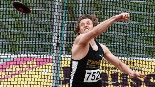 Simon Schießler aus Stephanskirchen sammelte drei Podestplätze bei den Männern in Oberschleißheim.Foto Ludwig Stuffer