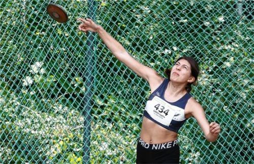 Sophie Garza vom TSV Bad Endorf feierte einen Doppel-Triumph im Diskuswurf und Kugelstoßen der W14.Foto Stuffer