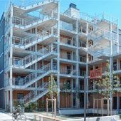 Bar in 22 Meter Höhe und ein Hotel