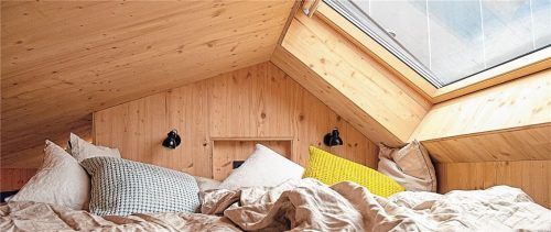 Wohnen auf kleinem Raum: Wer minimalistisch leben möchte, für den können Tiny Houses eine Option sein. Foto Bernd Diekjobst/dpa
