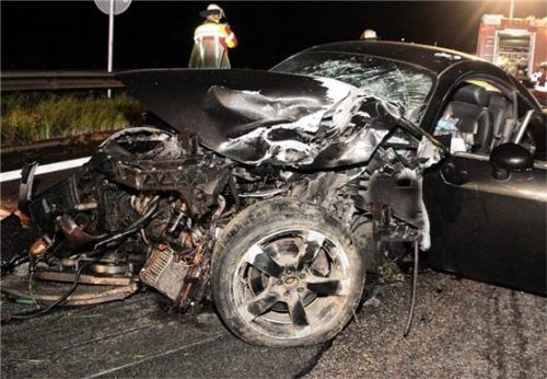 Zum Zeitpunkt des Zusammenstoßes war der Audi TT mit rund 200 km/h unterwegs. Foto Reisner