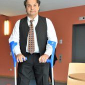 30 Operationen und kein Cent Hilfe