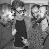 „Wer sind Sie denn, sind Sie einer der Entführer?“ – „Natürlich, wer wohl sonst!“