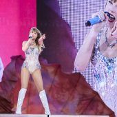 Superstars helfen CTS Eventim