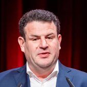 Heil will Tarif-Gesetz noch in diesem Jahr