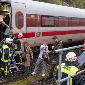 Nach ICE-Unfall: Fernstrecke wieder frei
