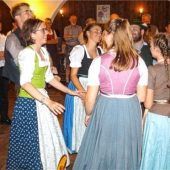Saisonabschluss beim Rosenheimer Volkstanzkreis