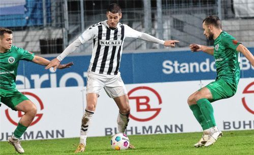 Andrija Bosnjak rettete Burghausen am Samstag in Aschaffenburg spät das Unentschieden.Foto Michael Buchholz