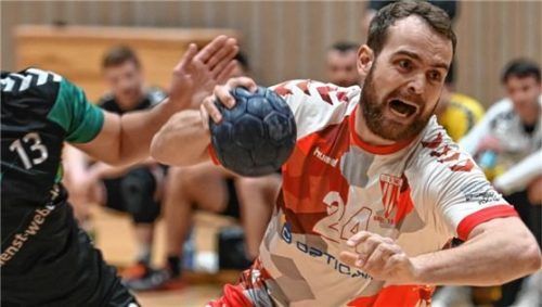 Bruckmühls Markus Langenbucher erzielte sechs Treffer gegen den SVN München.Foto Thomas Fischer