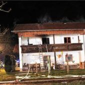 53-Jähriger erleidet bei Löschversuch schwere Verletzungen