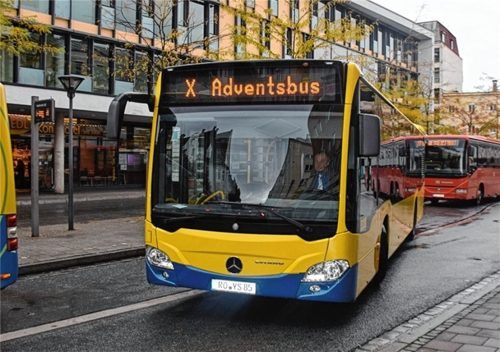 In diesem Jahr wird es an den Adventssamstagen keinen kostenlosen Adventsbus in Rosenheim geben. Foto OVB