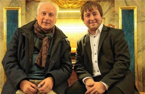 Martin Kebinger (links) mit dem Gast-Organisten Bastian Fuchs.Foto Münch