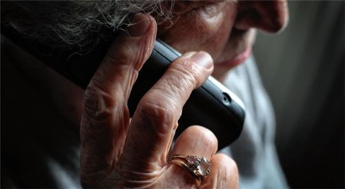 Mehrere Opfer hatte die polnische Betrügerbande um jeweils hohe Geldbeträge gebracht. Die Masche der Anrufer ist immer ähnlich: Den Opfern werden Verkehrsunfälle nahestehender Personen vorgetäuscht. Foto dpa