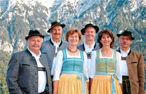 Mit dabei ist auch die Karwendelhütt’n Musi.Foto re