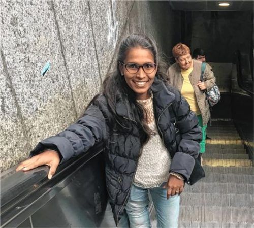 Sonali Kale auf dem Weg zum Sprachkurs im Goethe-Institut München.