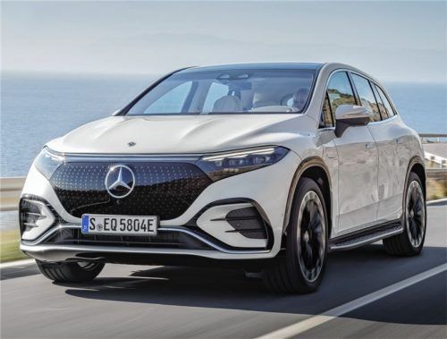 Strahlt Luxus und Leistung aus: der Mercedes-Benz EQS 580 SUV. Foto AUM/Mercedes-Benz