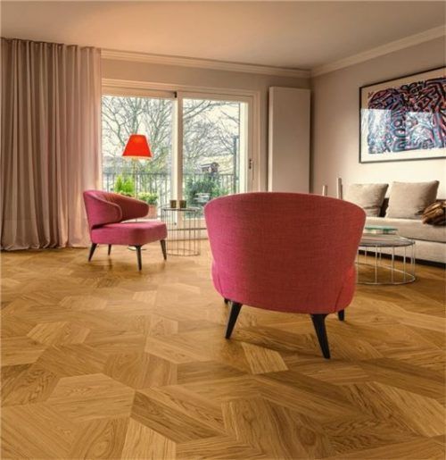 Tafelparkett ist besonders aufwendig verlegt. Foto Drüsedau