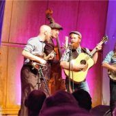 Hingerissen von der Hingabe zur Bluegrass-Music